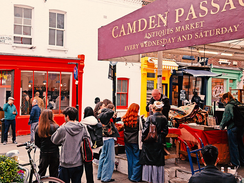 Charlton Place Outdoor Market, Camden Passage, Islington