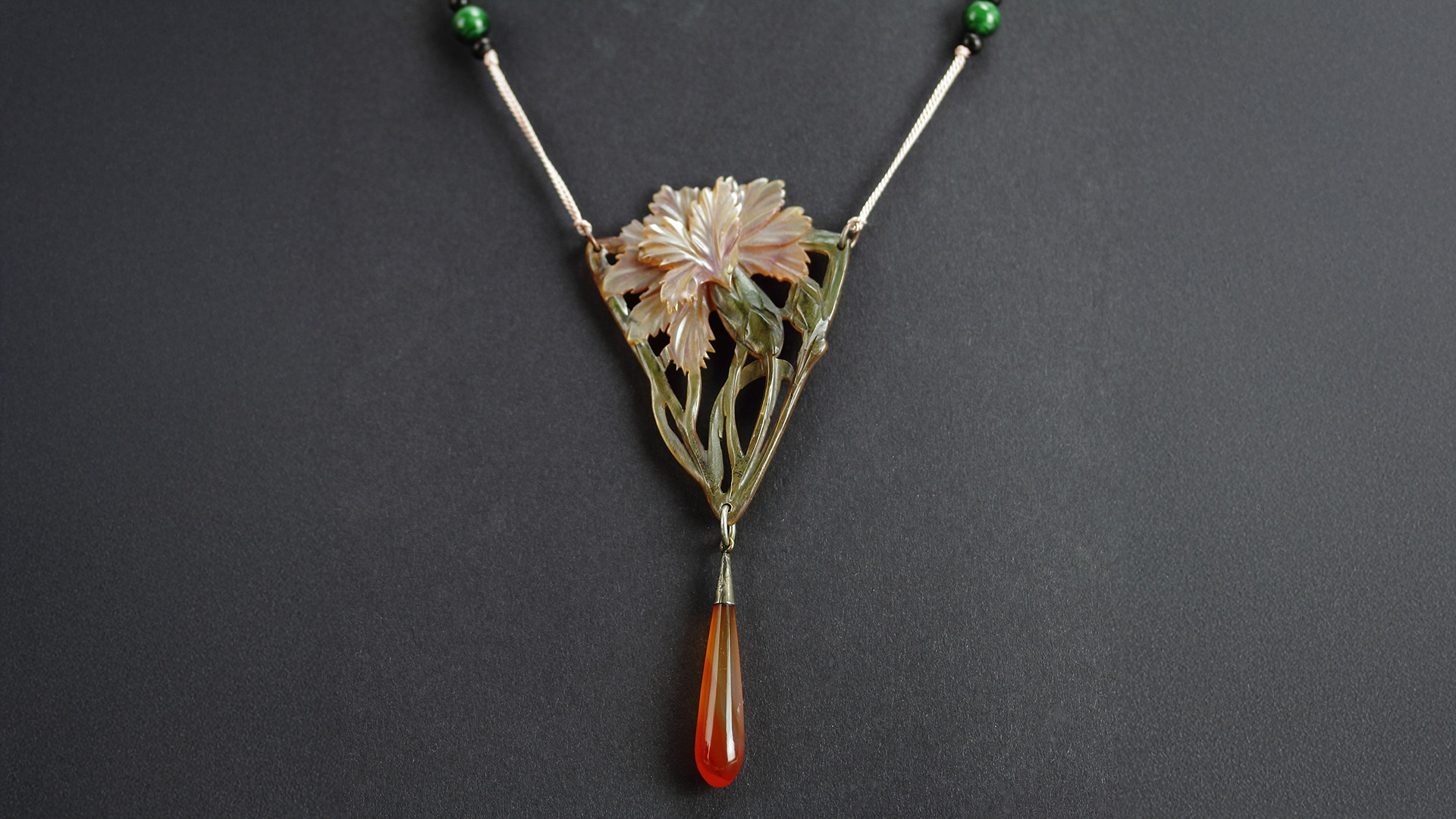 Style Gallery - Art Nouveau, Art Deco, Arts & Crafts, 20th c. Art, Silver & Pewter - Camden Passage