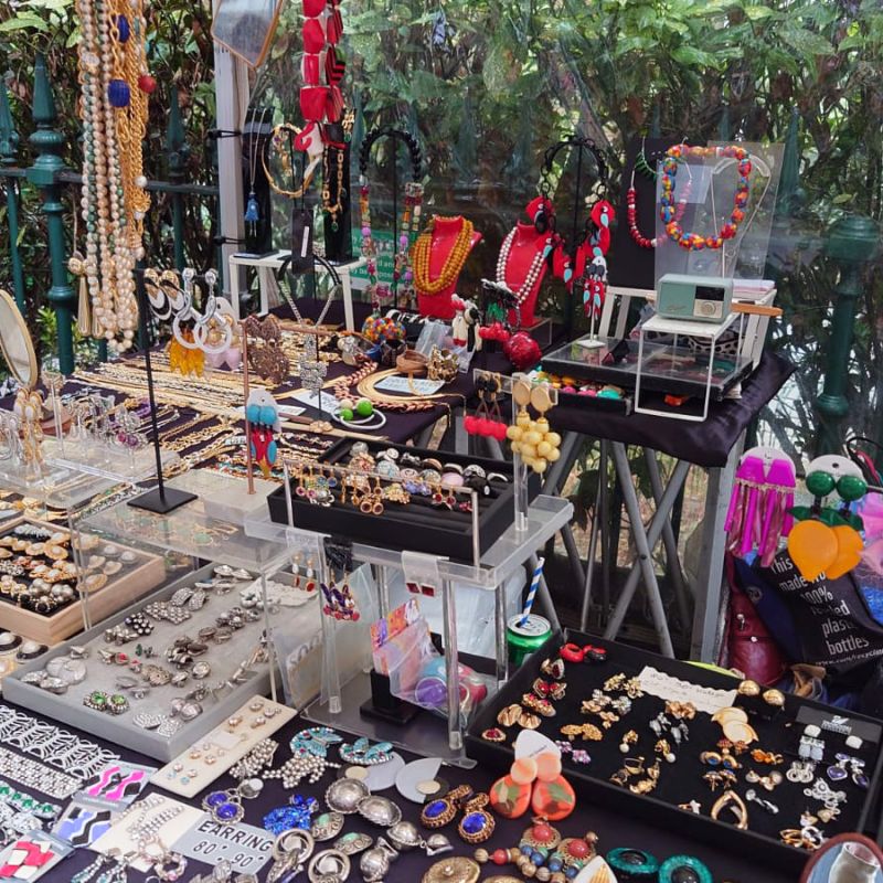 BijouxB Vintage Jewellery - Vintage and Contemporary Jewellery from Around the World - Camden Passage