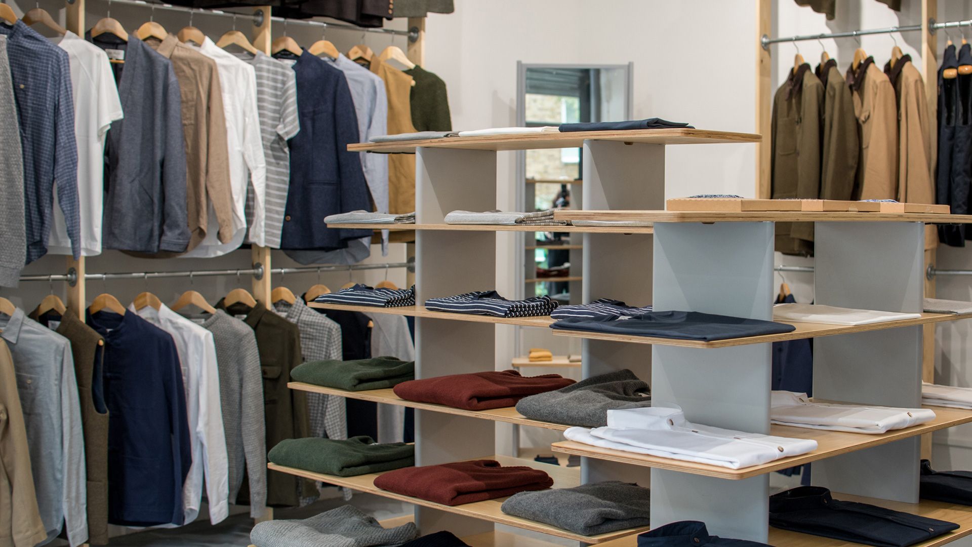 SirPlus - Quality, Contemporary Menswear Using Surplus & Responsibly-Sourced Fabrics - Camden Passage